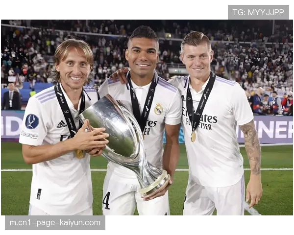 阿韦洛亚承认穆帅无可替代 皇马传奇帅位前景再生悬念 阿韦洛亚承认穆帅无可替代 皇马传奇帅位前景再生悬念