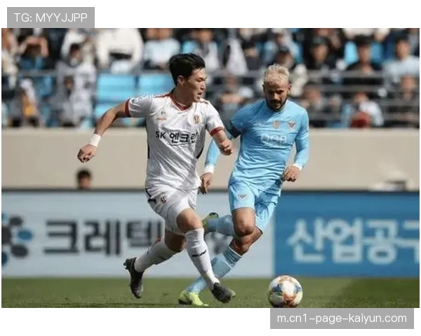 科莫反击效率惊人九次射门两中 沃伊沃达内切抽射打破僵局